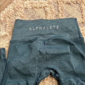 Alphalete aero leggings